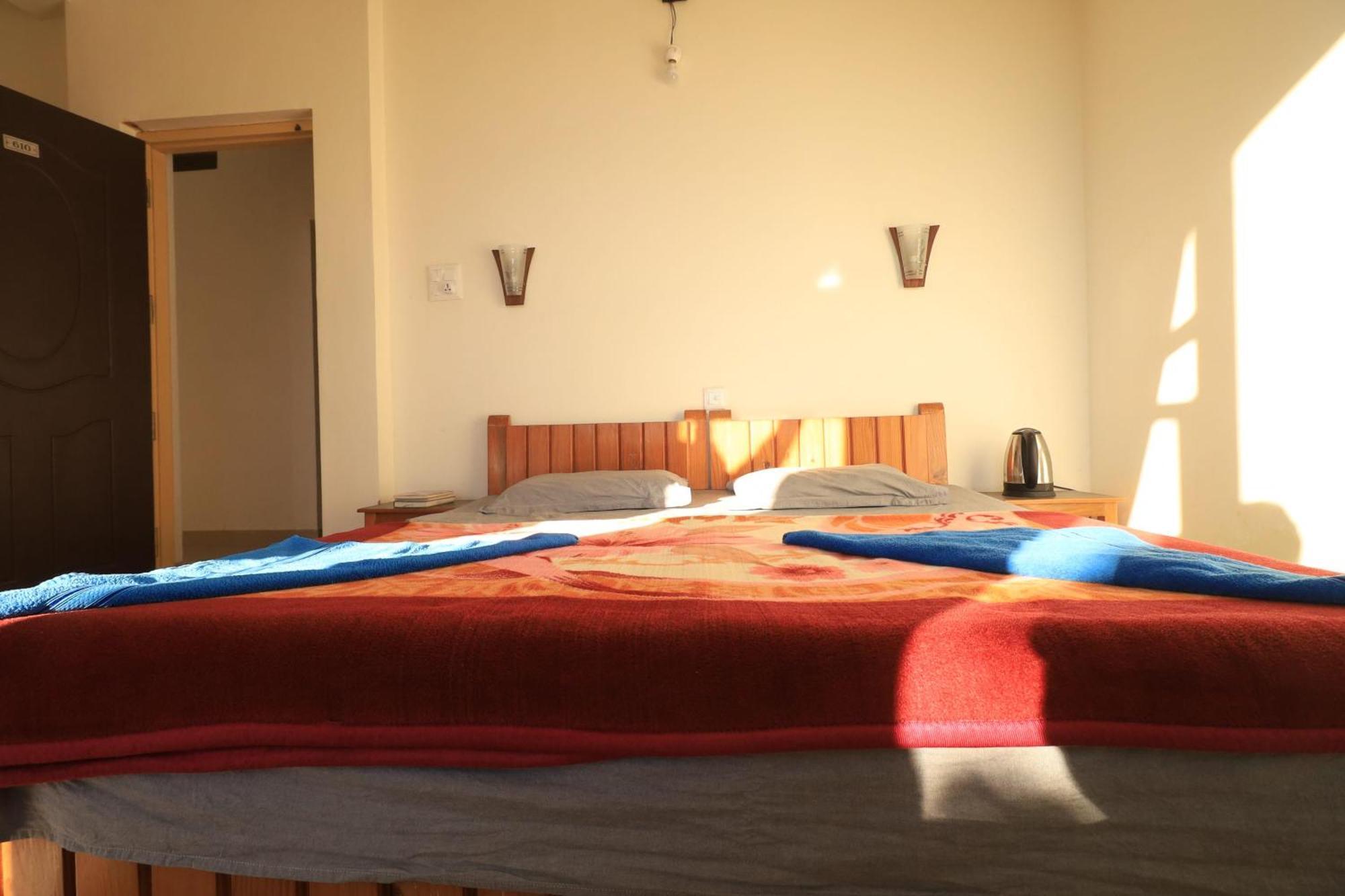 Oasis Guest House Bhagsu D'Shala 다람샬라 외부 사진